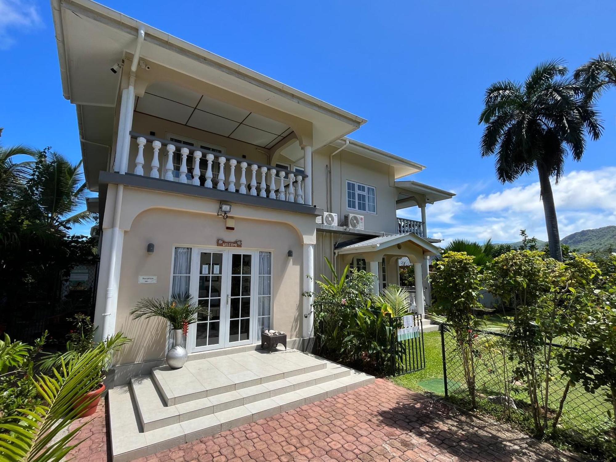 Royal Bay Apartment アンス・ロワイヤル エクステリア 写真
